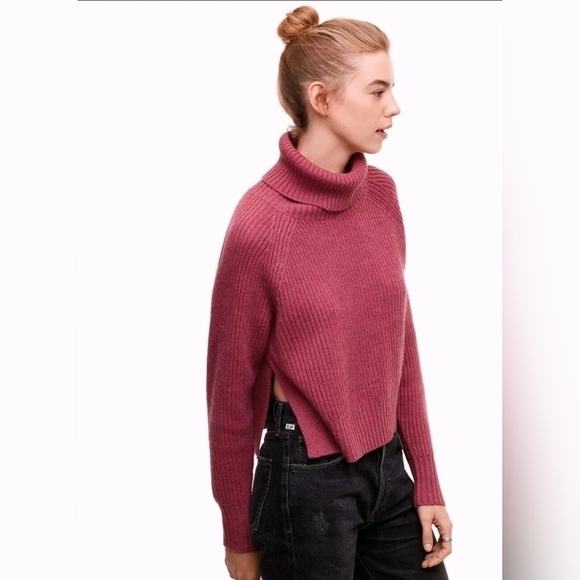 Aritzia Sweaters - Aritzia Wilfred Free Italian Wool Tilberg Sweater Turtleneck BLACK Side Slit XS